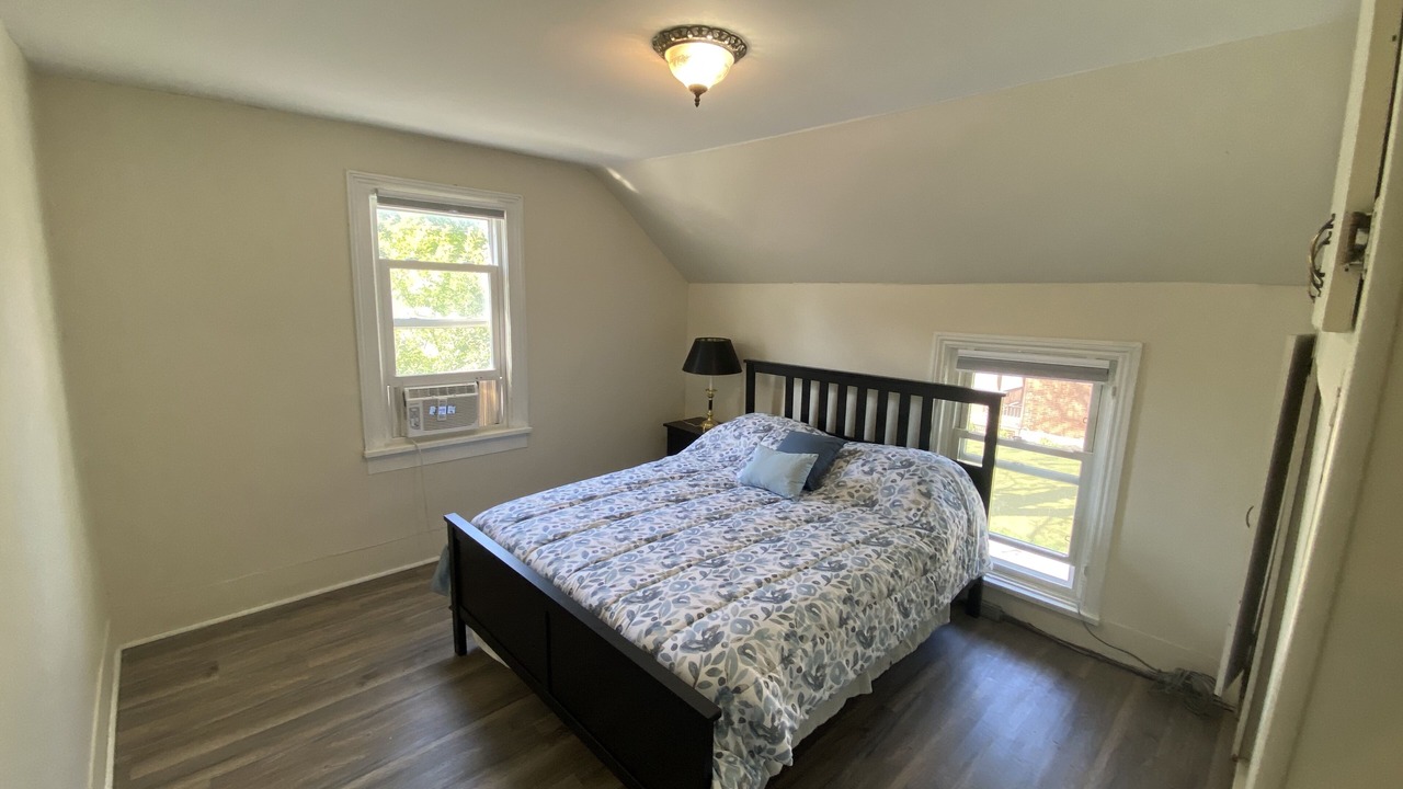 Photo of Bedroom in Napanee