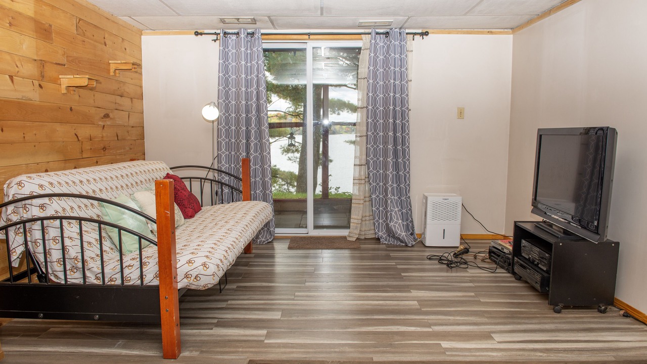 Photo of Livingroom in Astorville