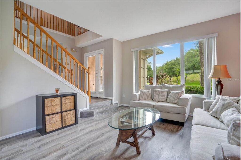 Photo of Livingroom in Sunset Lakes