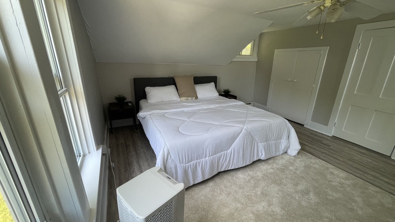Photo of Bedroom in Haliburton
