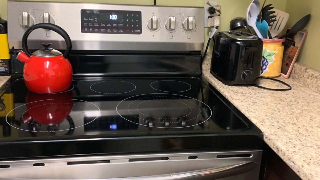 Photo of Kitchen in Lisgar