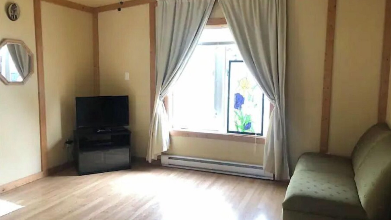 Photo of Livingroom in Manitoulin District