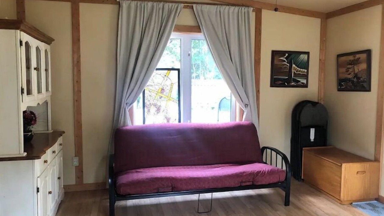 Photo of Livingroom in Manitoulin District