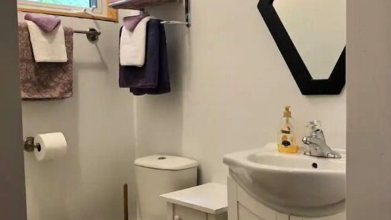 Photo of Bathroom in Manitoulin District
