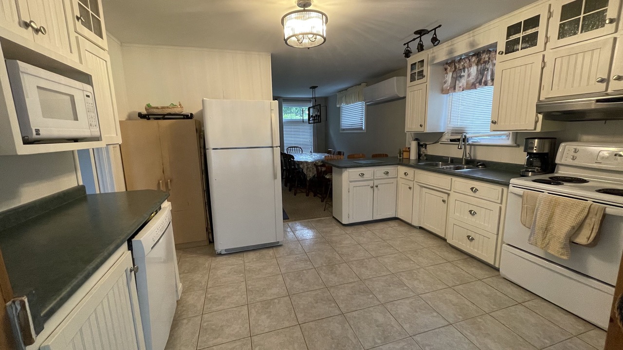 Photo of Kitchen in Red Bay