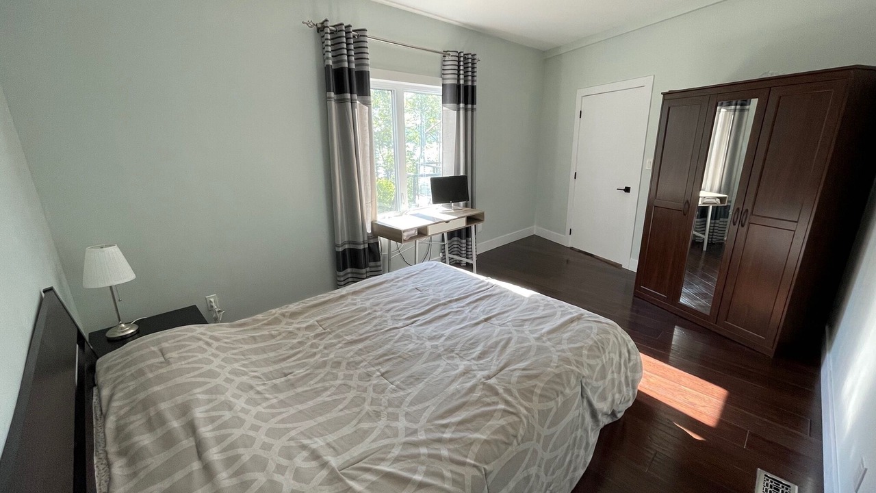Photo of Bedroom in Ryerson