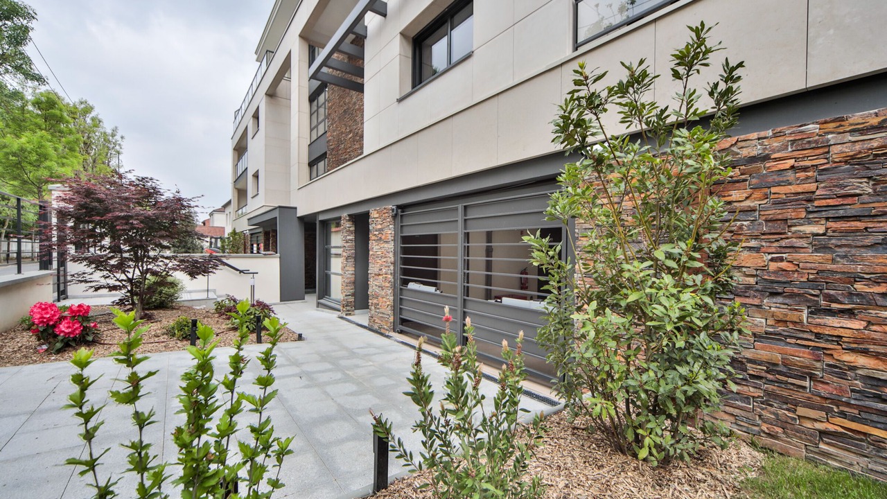 Photo of Outdoor in La Varenne Saint-Hilaire