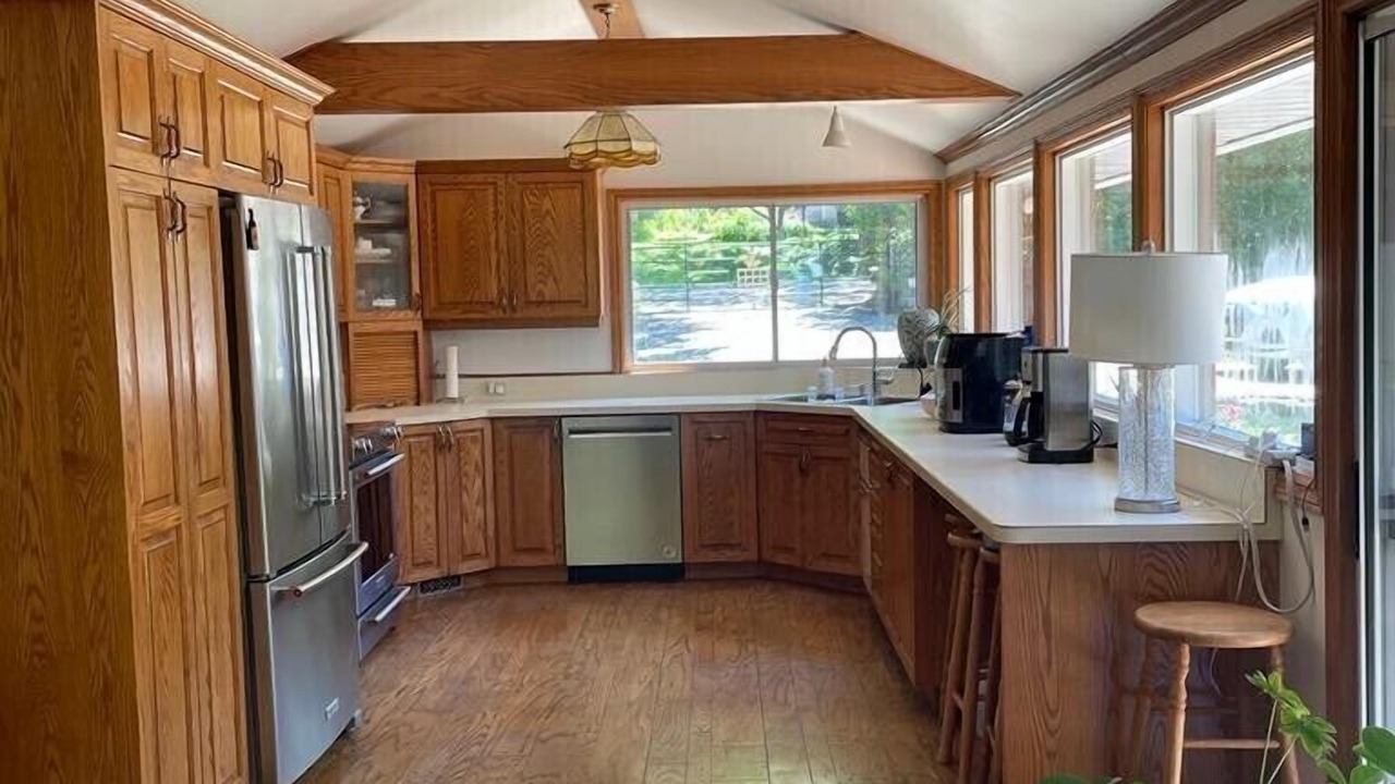 Photo of Kitchen in Port McNicoll