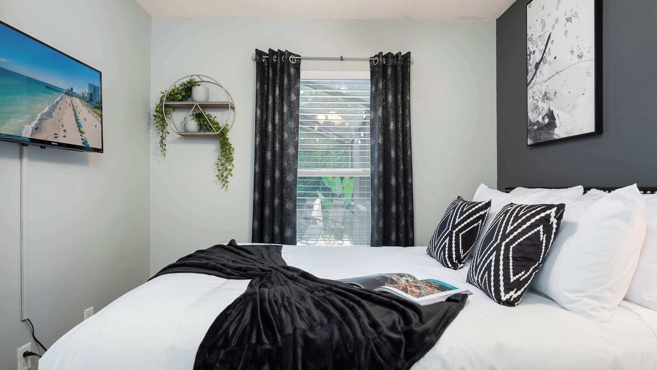 Photo of Bedroom in Sandy Ridge