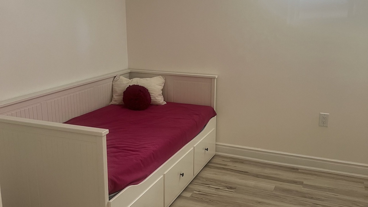Photo of Bedroom in Willowdale