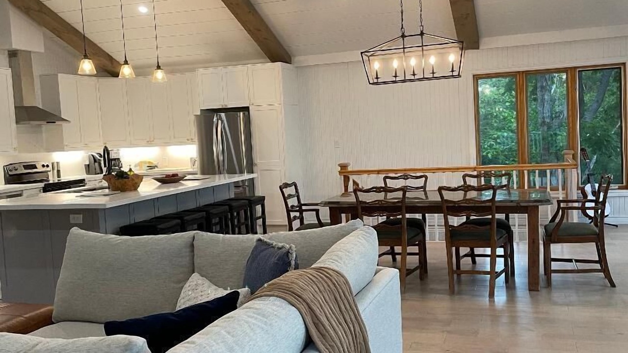 Photo of Livingroom in Pointe au Baril