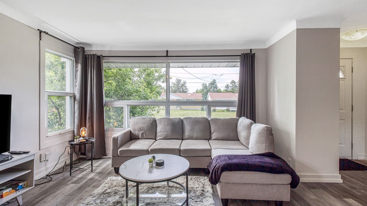 Photo of Livingroom in Sudbury