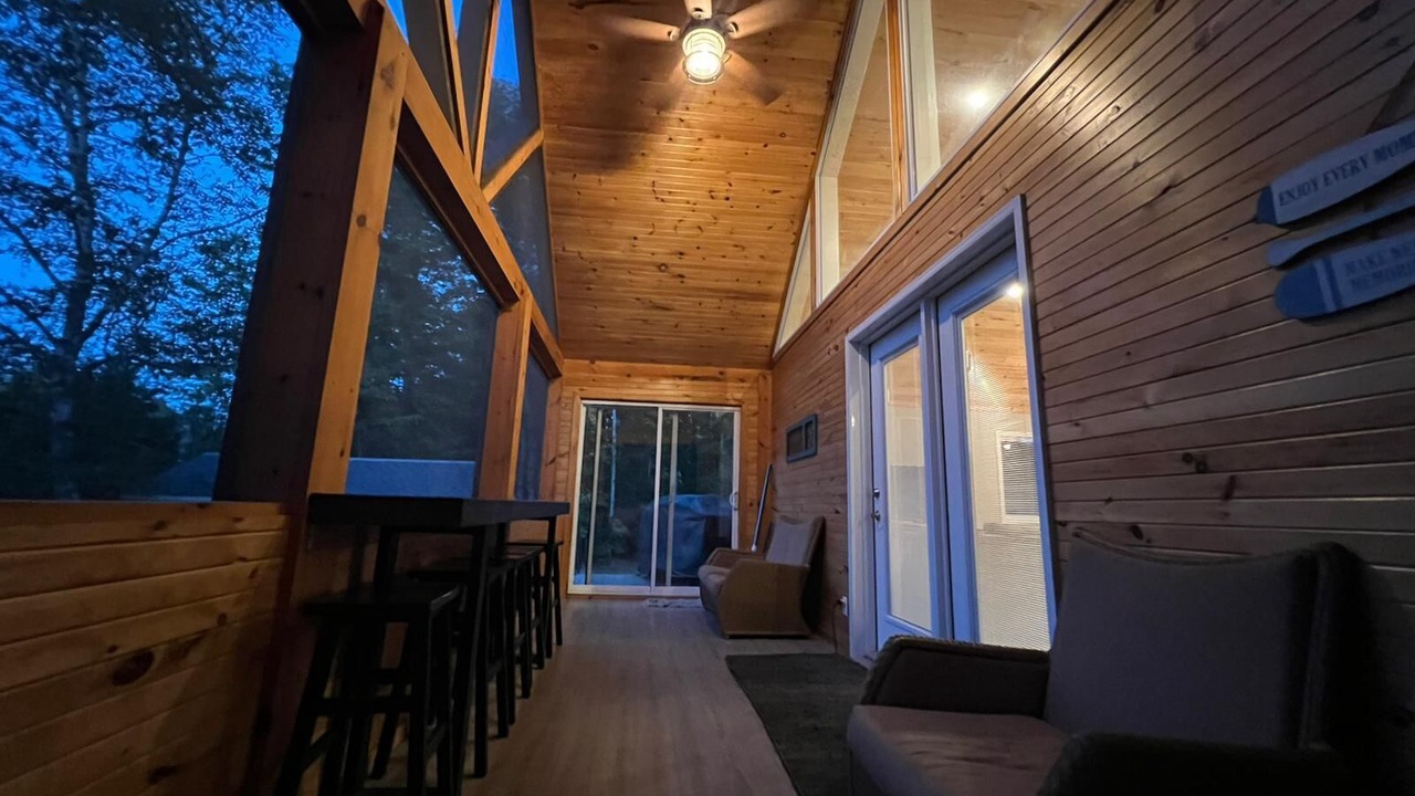 Photo of Patio Balcony in Madawaska Valley