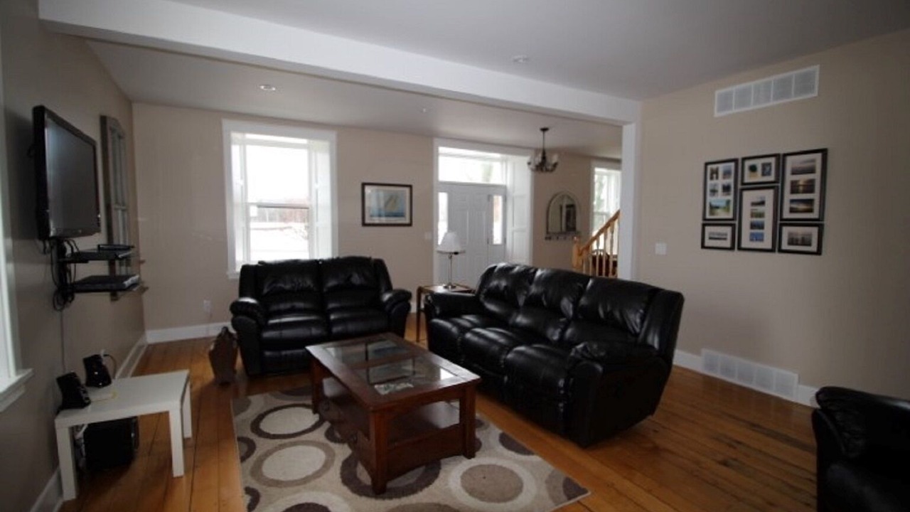 Photo of Livingroom in Saugeen Shores