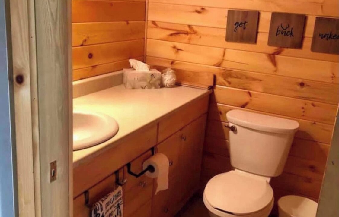 Photo of Bathroom in McMurrich/Monteith