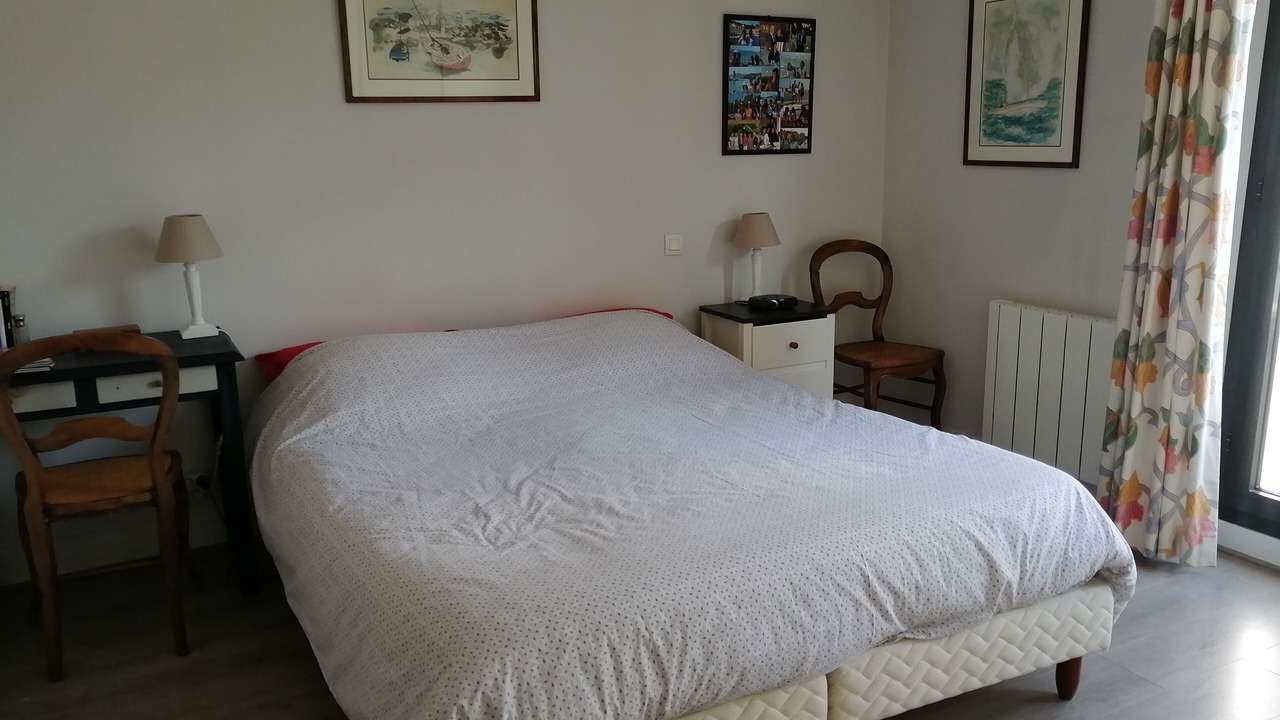 Photo of Bedroom in Parchamp–Albert Kahn