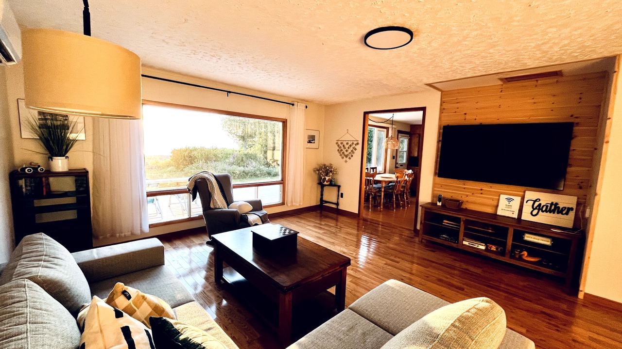 Photo of Livingroom in Northern Bruce Peninsula