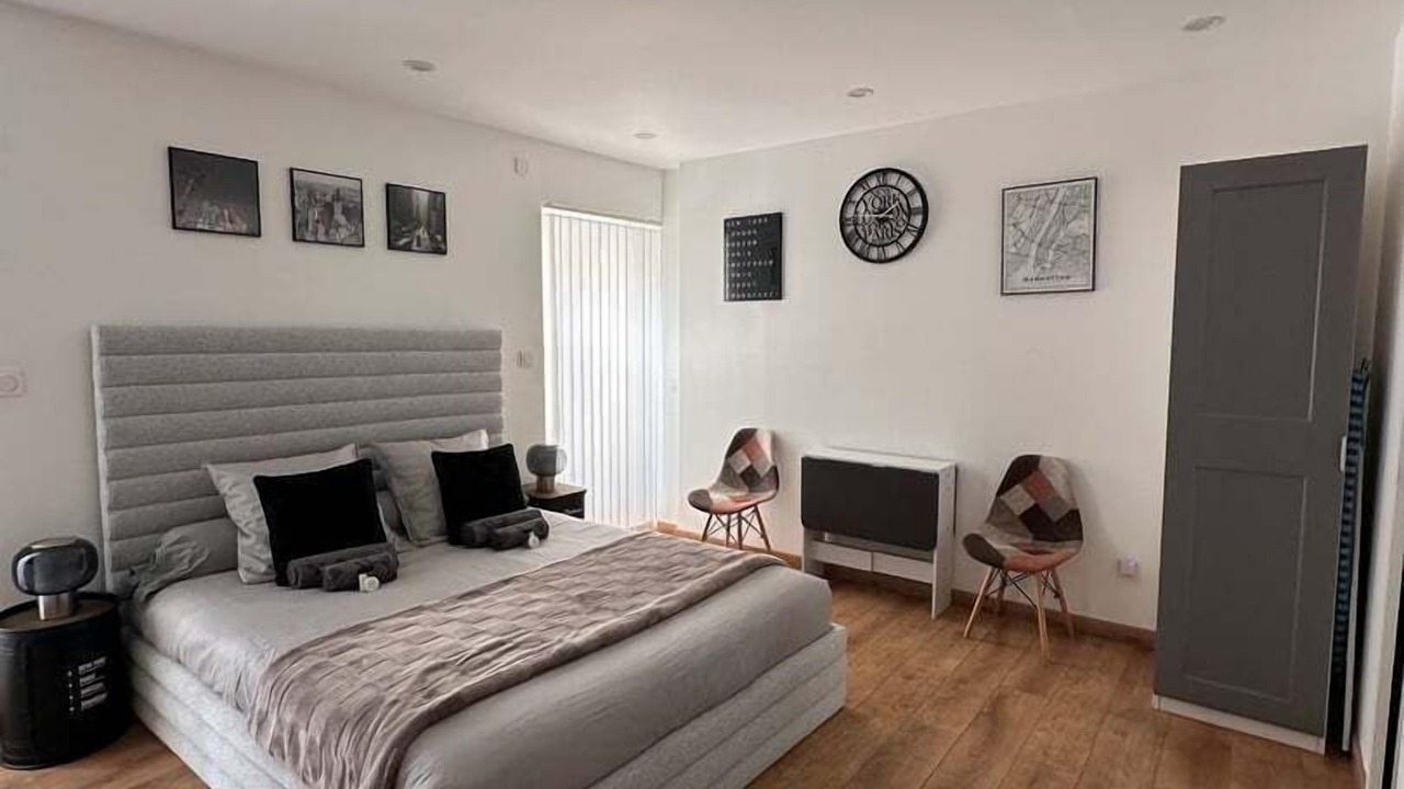 Photo of Bedroom in Montevrain
