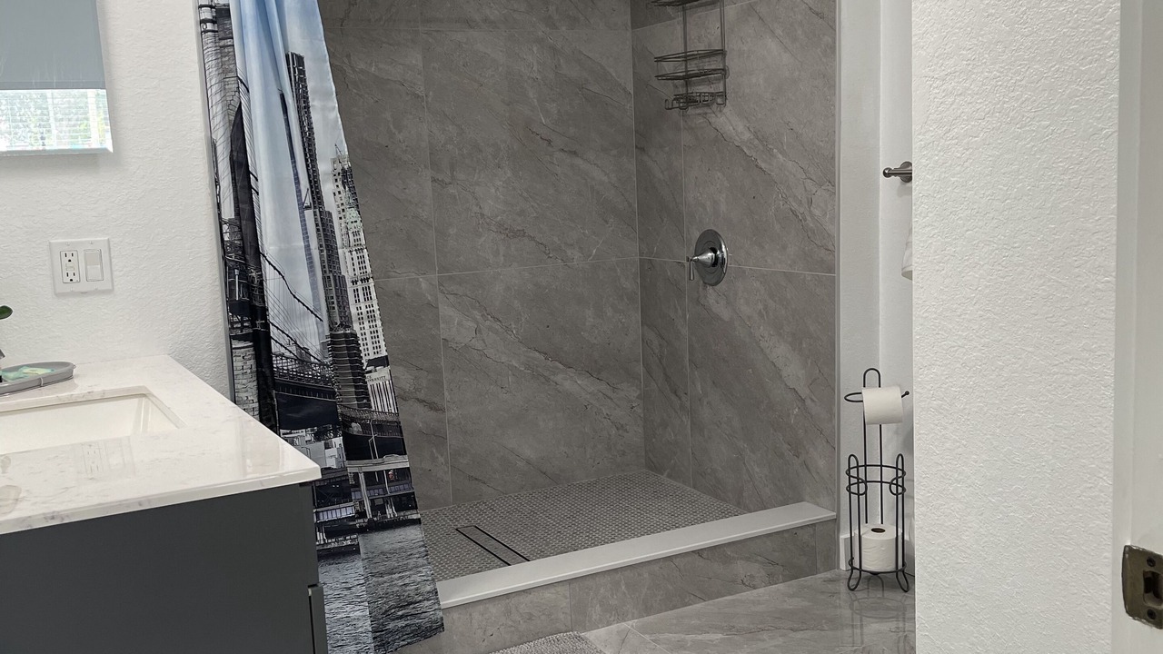 Photo of Bathroom in Venetian Bay Villages