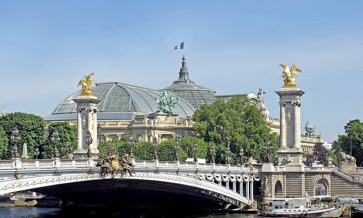 Photo of Others in Quartier de l'Ecole-Militaire