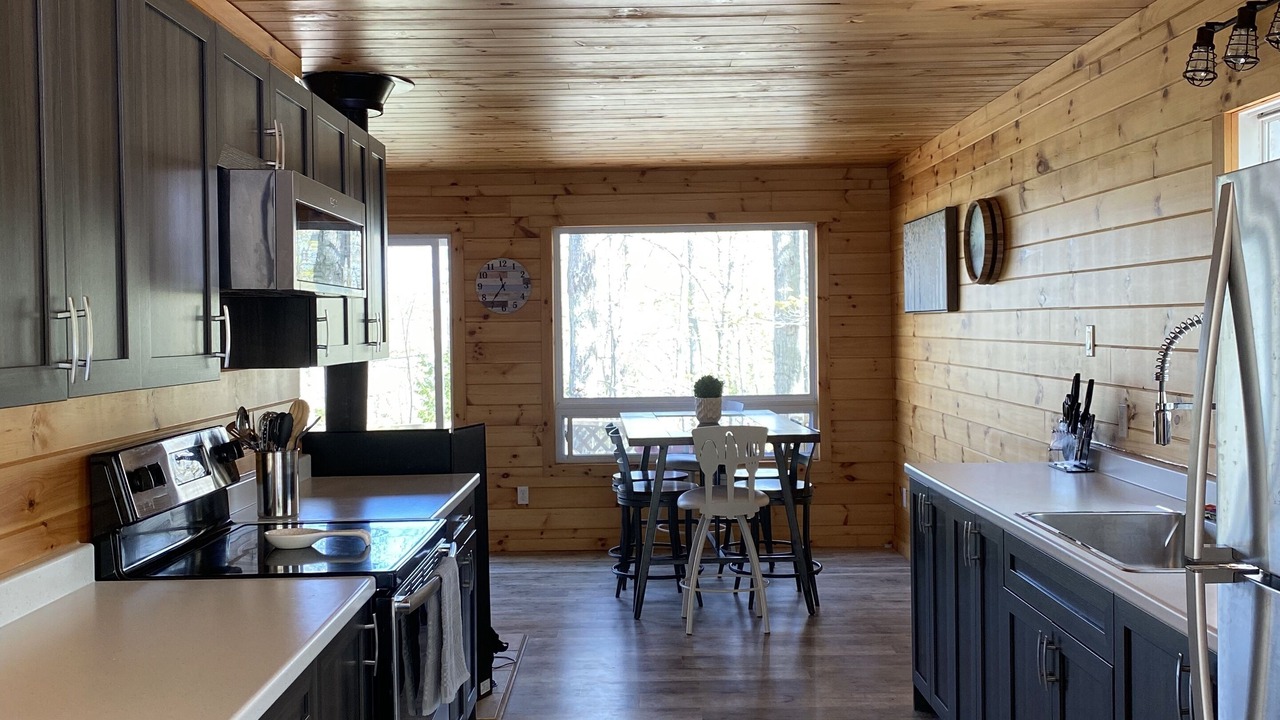 Photo of Kitchen in Northern Bruce Peninsula
