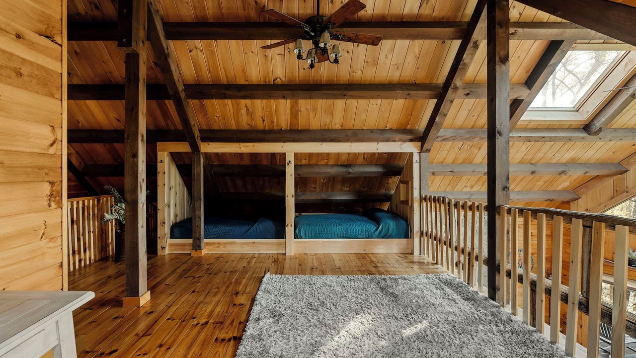 Photo of Bedroom in Cedarhurst