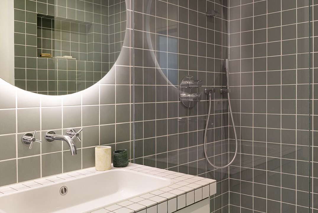 Photo of Bathroom in Parc-de-Montsouris