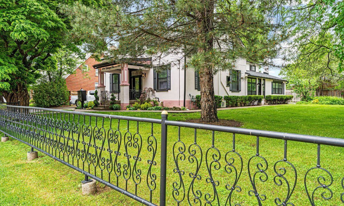 Photo of Outdoor in Burlington