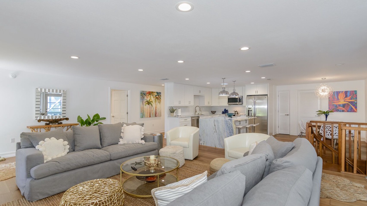 Photo of Livingroom in Tarpon Springs