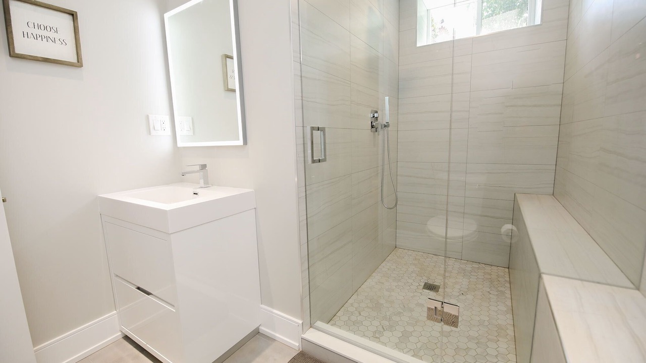 Photo of Bathroom in Beaconsfield Village