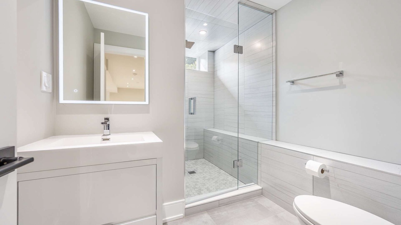 Photo of Bathroom in Beaconsfield Village