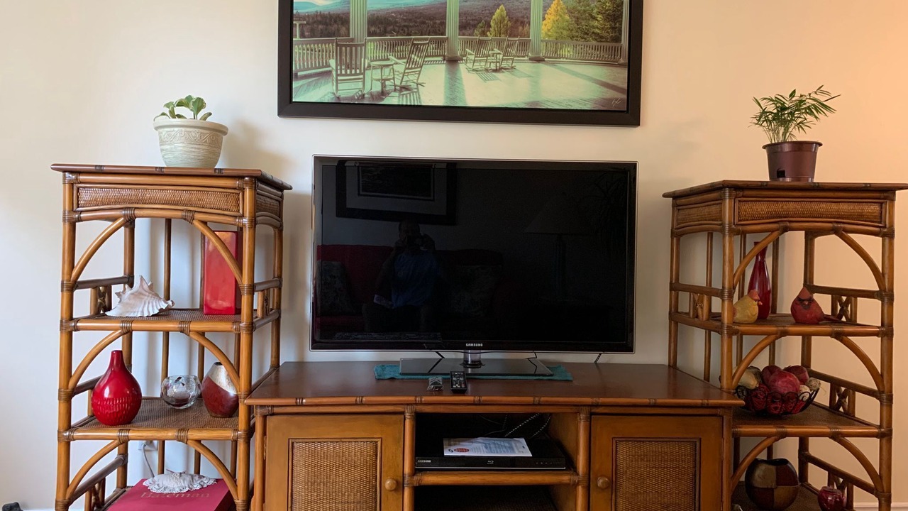 Photo of Livingroom in Burk's Falls