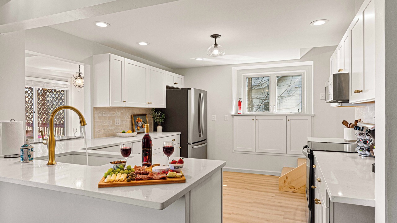 Photo of Kitchen in Town of Reading