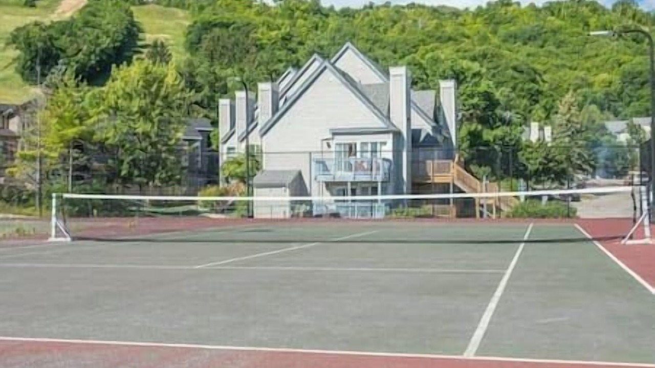 Photo of Others in Craigleith