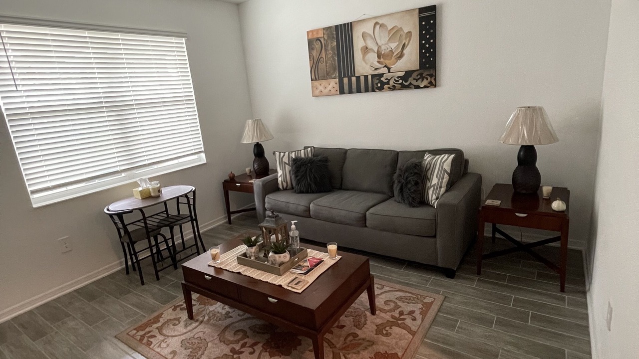 Photo of Livingroom in Haines City