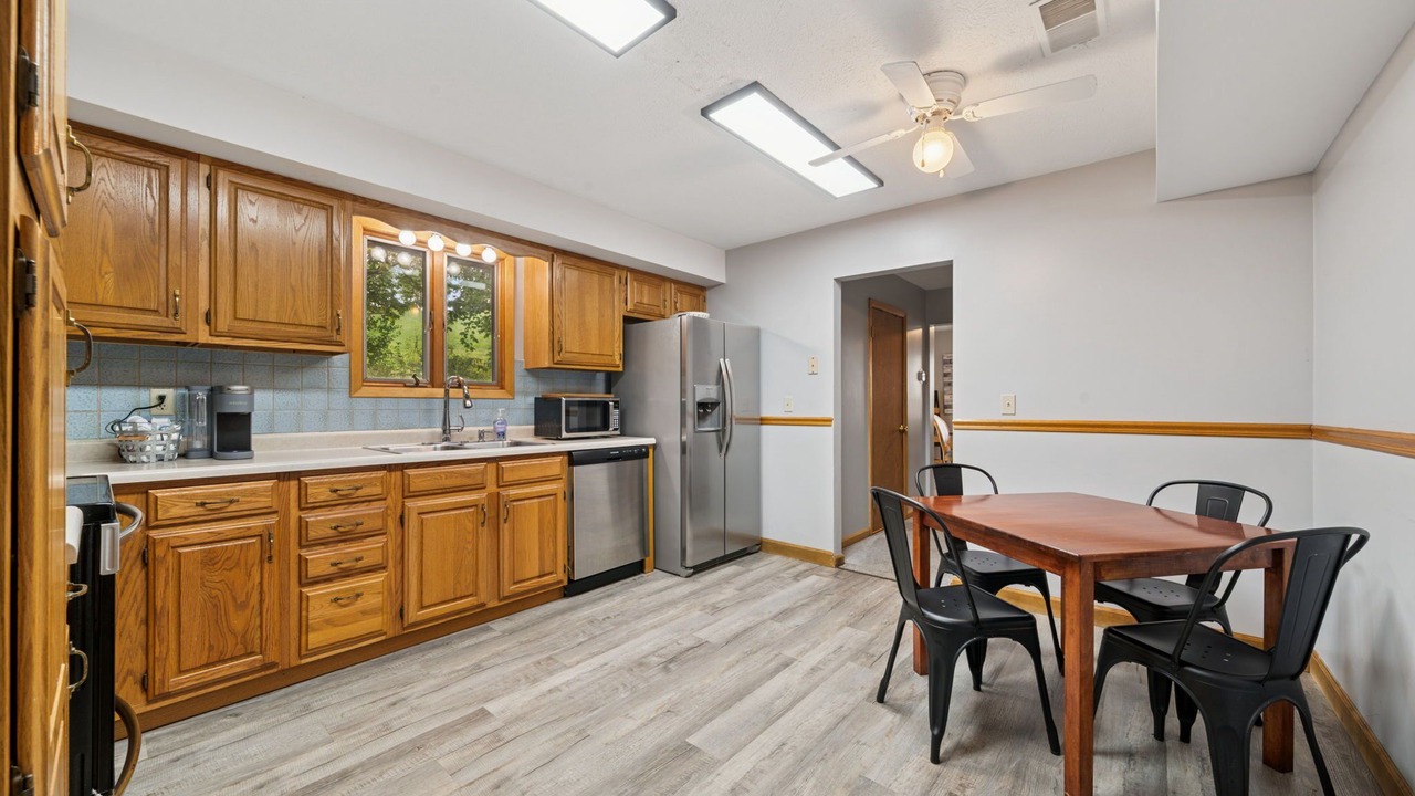 Photo of Kitchen in Cheat Lake