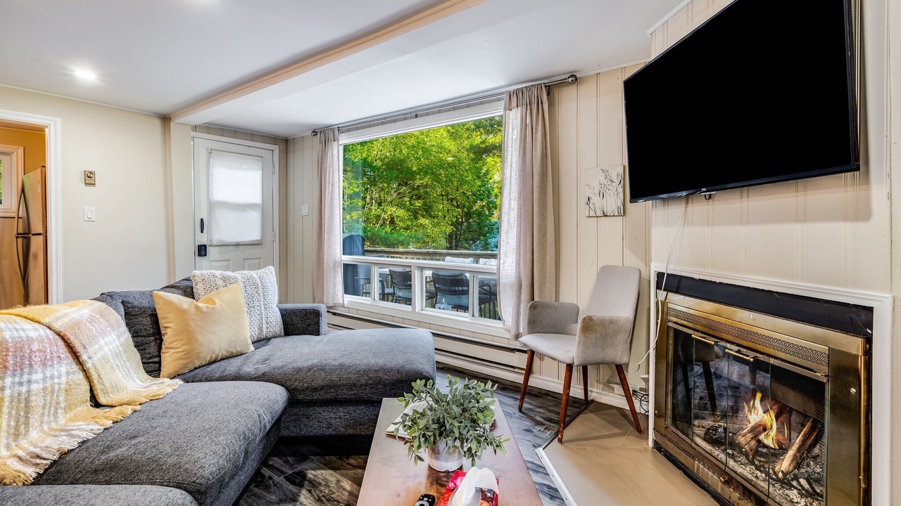 Photo of Livingroom in Dwight