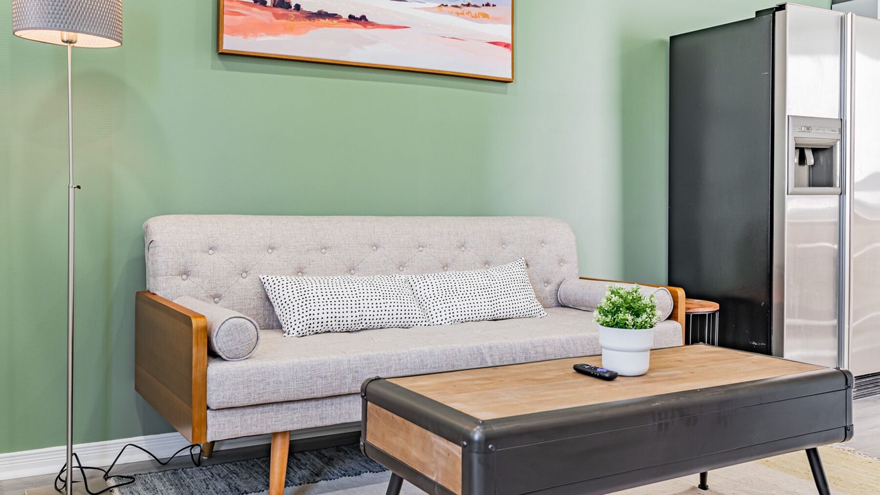 Photo of Livingroom in Rockcliffe - Smythe