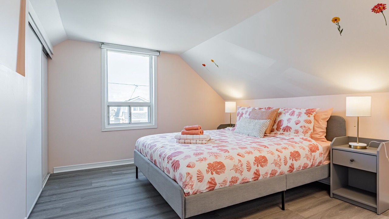 Photo of Bedroom in Rockcliffe - Smythe
