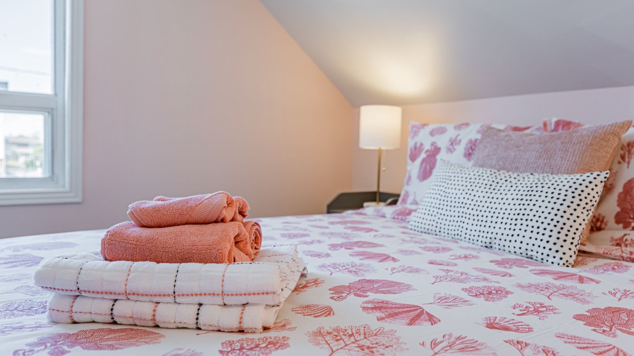 Photo of Bedroom in Rockcliffe - Smythe