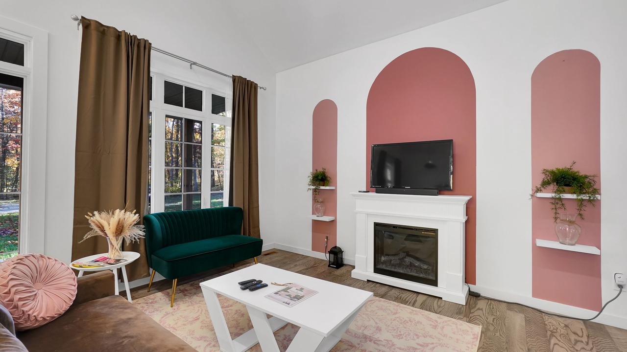 Photo of Livingroom in Campbellford