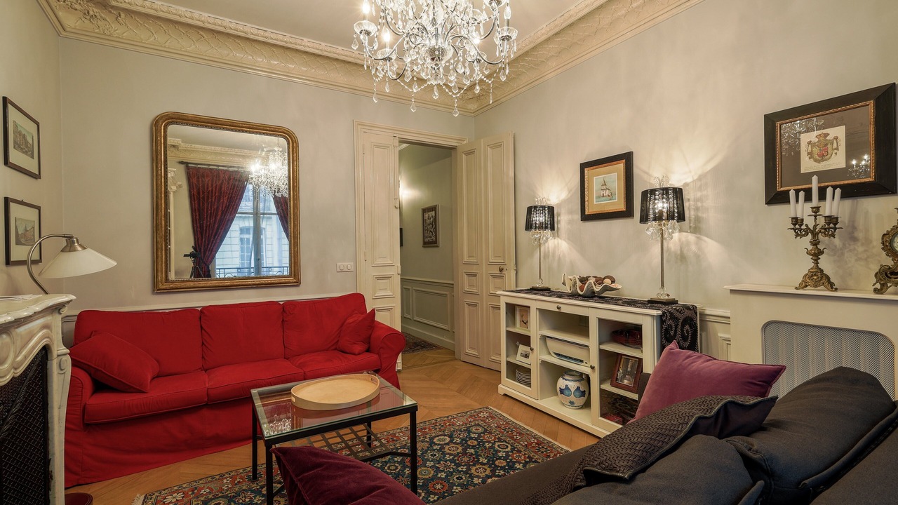 Photo of Livingroom in 7th Arrondissement