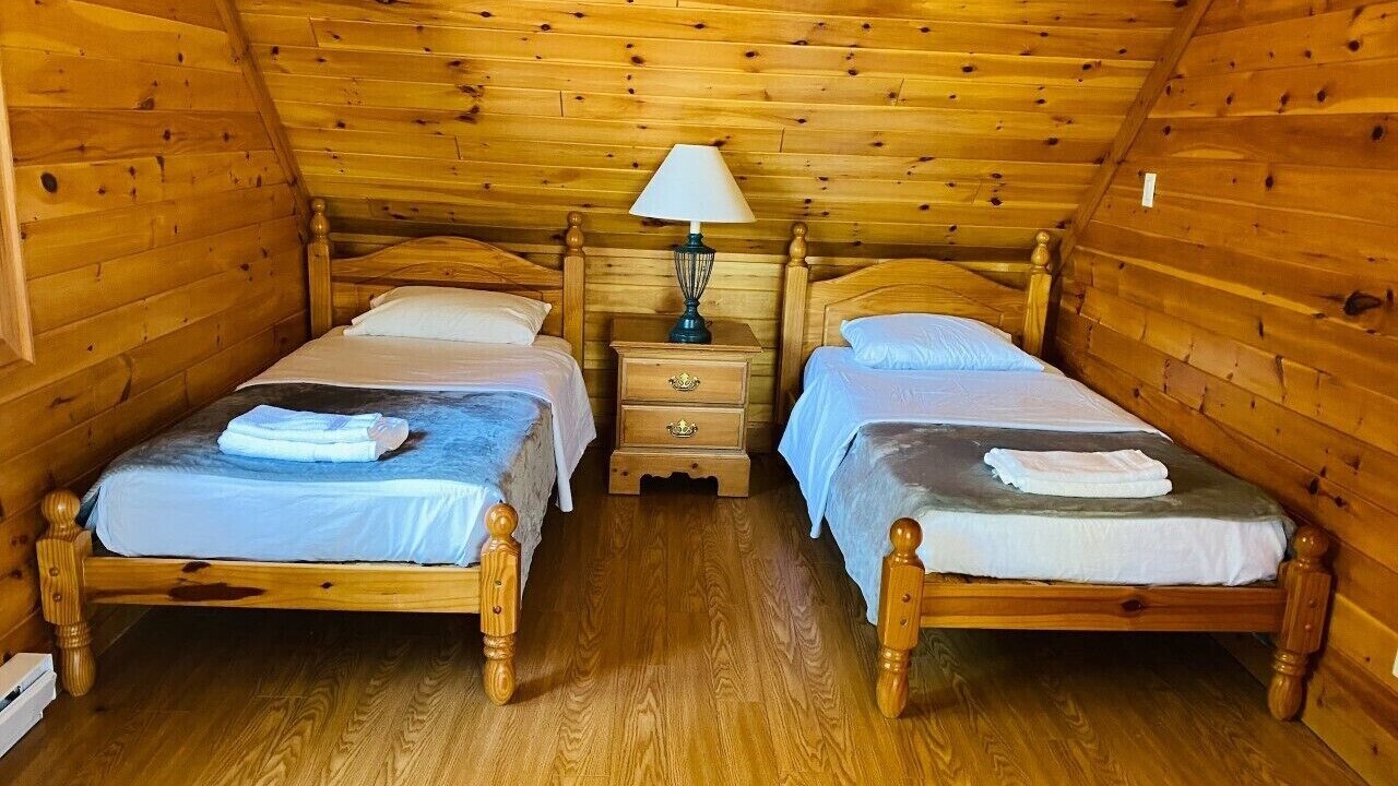 Photo of Bedroom in Gravenhurst