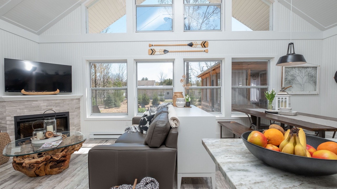 Photo of Livingroom in Huron-Kinloss
