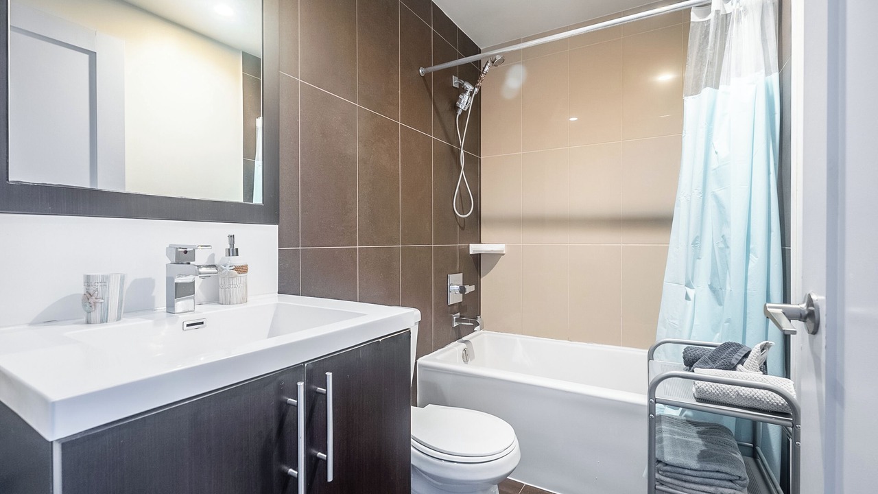 Photo of Bathroom in Willowdale