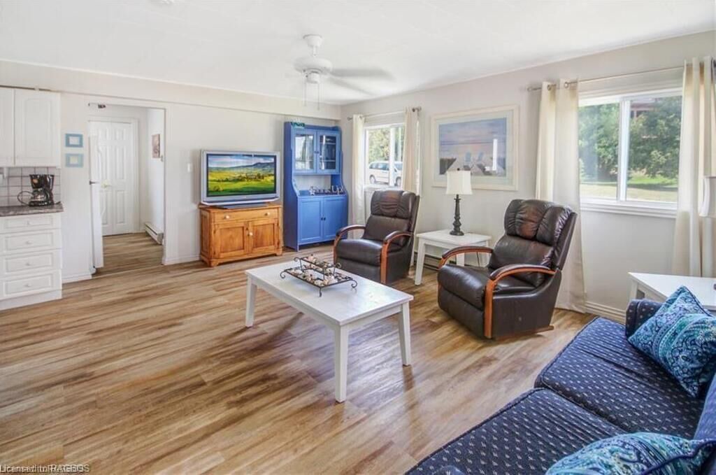 Photo of Livingroom in South Bruce Peninsula