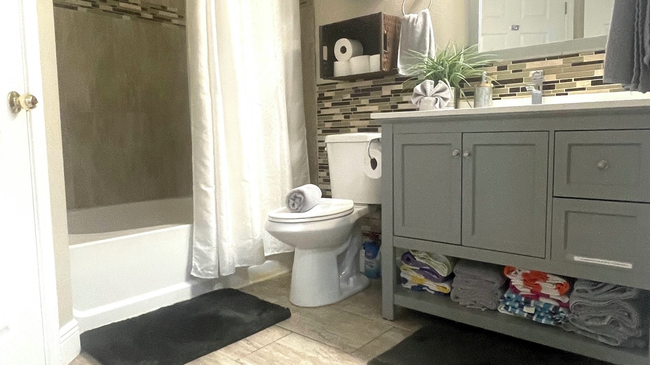 Photo of Bathroom in Seminole
