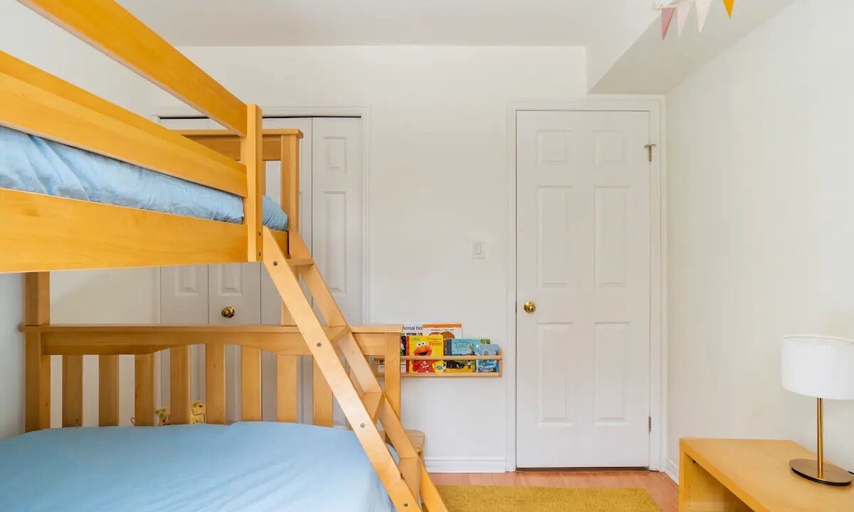 Photo of Bedroom in Bluewater Beach