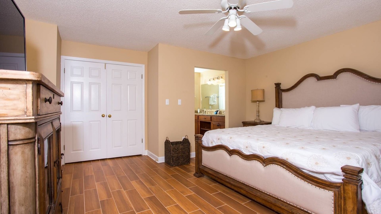 Photo of Bedroom in Niceville