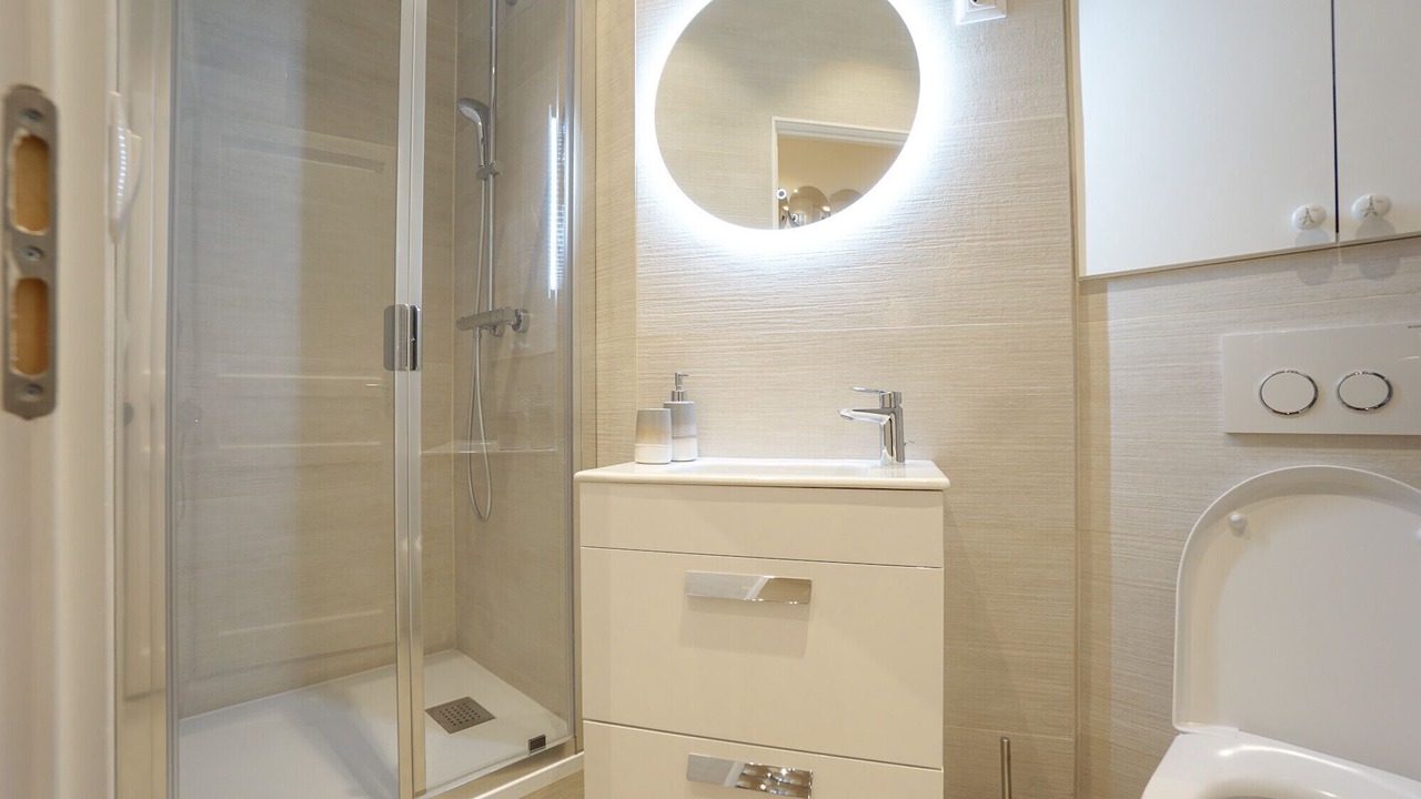 Photo of Bathroom in Quartier du Gros-Caillou